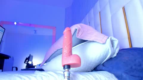 Kathy  online show from February 26, 6:19 am