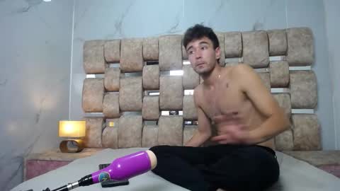 Kaht y Aiden online show from February 11, 8:23 pm