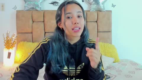 Katia Cuper  online show from January 4, 7:02 pm