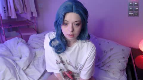 Katie Deville online show from March 14, 12:47 am