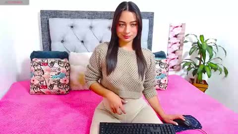 Follow Instagram katikloving online show from January 16, 8:12 am