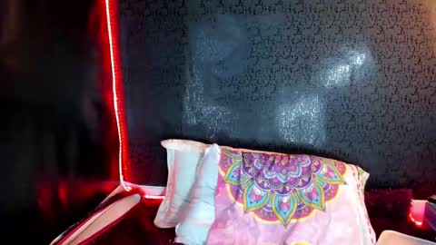 kati online show from February 15, 5:09 am