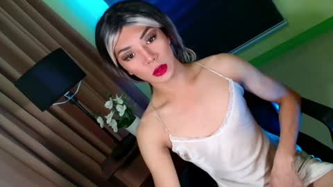 CALL ME CATH online show from July 15, 12:21 pm