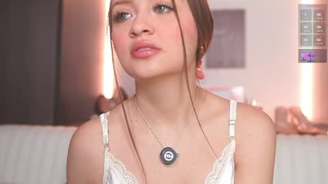 K A T L Y N  online show from April 9, 3:07 pm