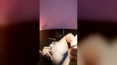 EMO online show from March 18, 10:32 am