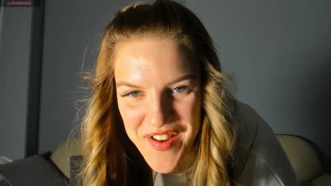 Kate online show from October 15, 11:44 am