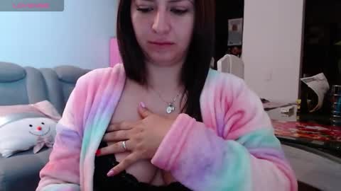 kattie online show from November 26, 7:49 am