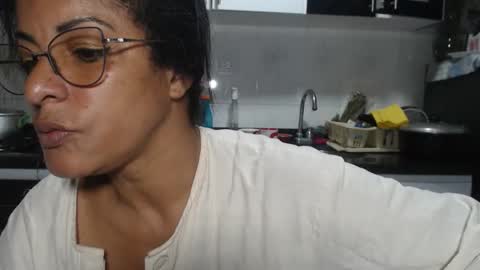 KattleyaGrey online show from January 5, 6:44 pm