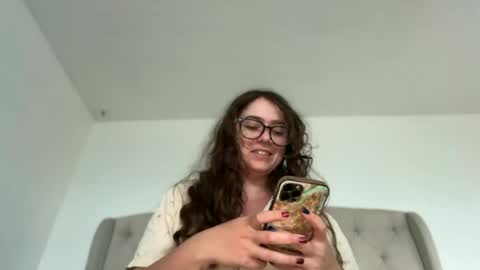 Princesse Kat  online show from June 26, 2:28 am