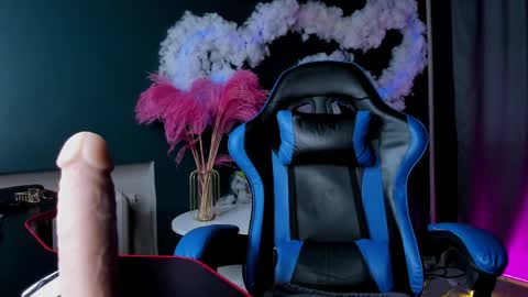 Katy online show from April 9, 6:19 am