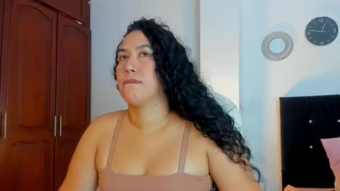 KATYAJHONSS online show from October 24, 10:10 pm