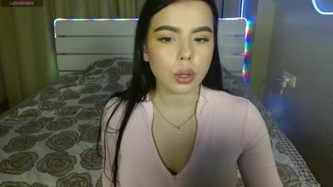 KittyBlushh online show from February 27, 10:35 pm