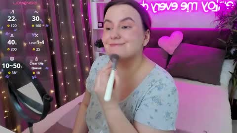 Kate online show from March 12, 6:50 am