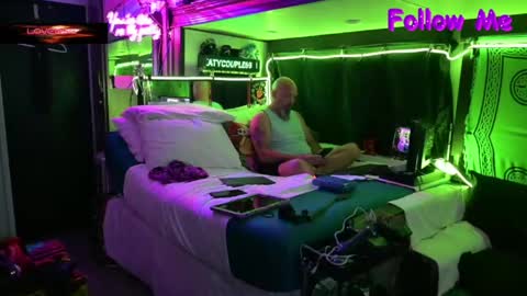 katycouple69 online show from June 6, 3:01 am