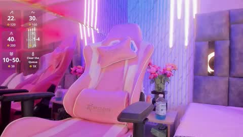 Katy Parisi online show from February 25, 8:34 pm