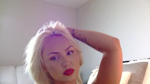 Katy online show from October 24, 5:25 pm