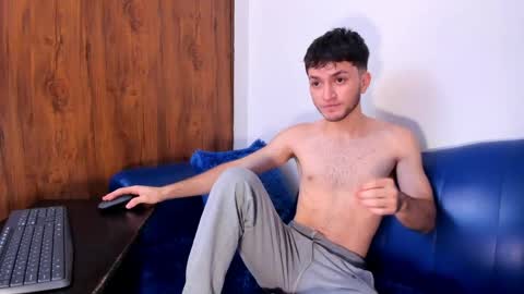 kavencastro online show from June 2, 4:36 am
