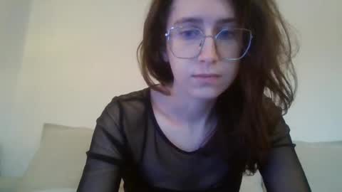 kawaii snowflake online show from June 30, 2:38 pm
