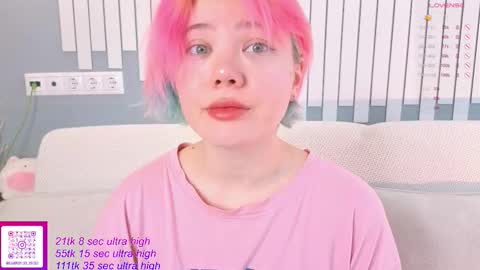 Snapshot of kawaii_yuki chatting on October 13, 6:59 am Yuki  online show from October 13, 6:59 am