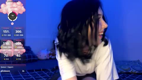 KayaNorth online show from November 14, 7:49 pm