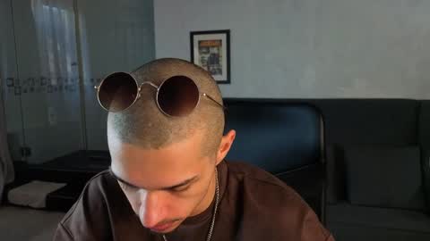 KaydenDrew online show from April 9, 4:49 am