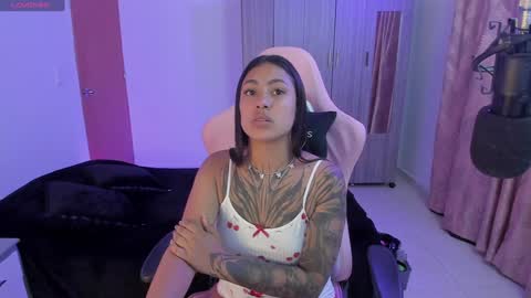 kayla_fox2 online show from January 30, 12:50 am