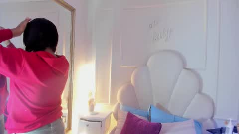 kaylachannell online show from November 17, 3:31 am