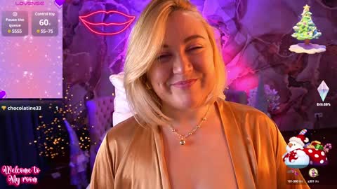 Kayla online show from January 4, 1:10 am