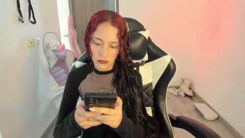 kaylie online show from March 18, 6:36 pm