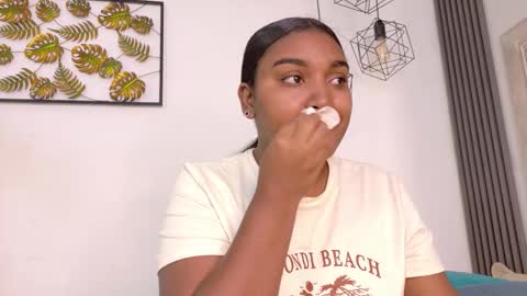 Kayna online show from January 8, 7:09 pm