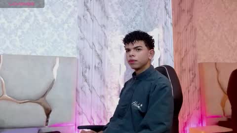  keahi  online show from March 7, 11:43 am