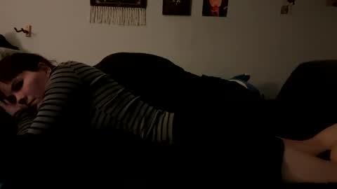 kearianwat online show from March 31, 4:02 am