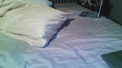 Sub online show from February 8, 8:20 am