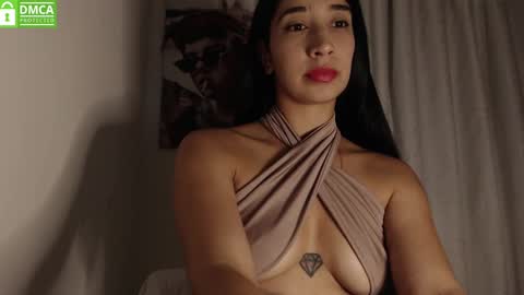 Snapshot of keicha1707 chatting on December 15, 4:51 am hellosIm Jessi in instagram keicha0717 online show from December 15, 4:51 am