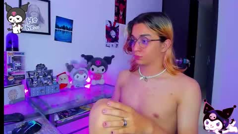 Keita moon online show from November 25, 7:01 pm