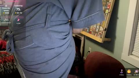 Snapshot of keithobrian chatting on February 12, 6:29 am Keithobrian online show from February 12, 6:29 am