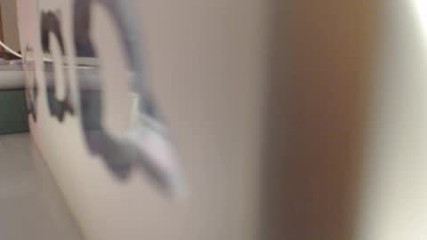 keitt online show from October 19, 5:34 am