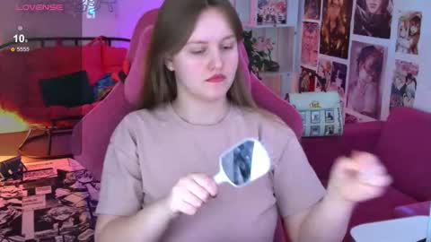 kelly online show from February 27, 6:22 pm