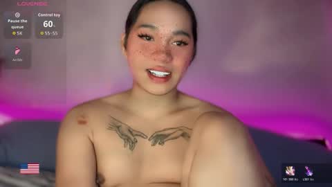 Kelly Smith online show from March 18, 9:59 am