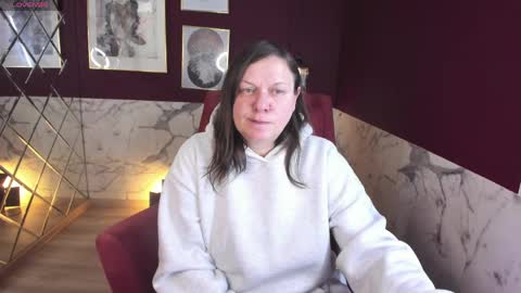 Kelly online show from April 3, 5:36 am