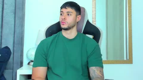 ken_mailik online show from September 21, 5:28 pm