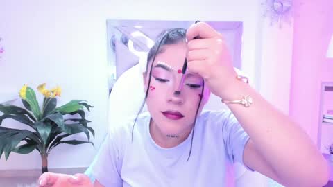 Kendall Jenner online show from January 30, 2:16 am