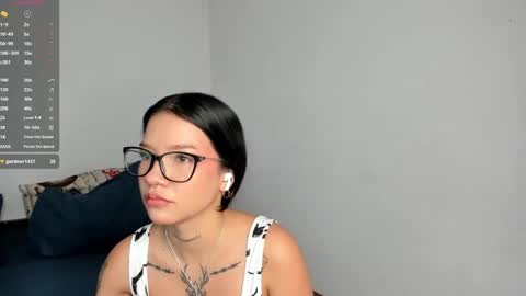 Kendal online show from February 26, 3:43 pm