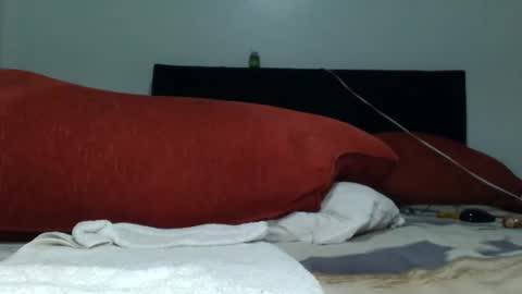 kendalkitty1 online show from December 5, 11:23 pm