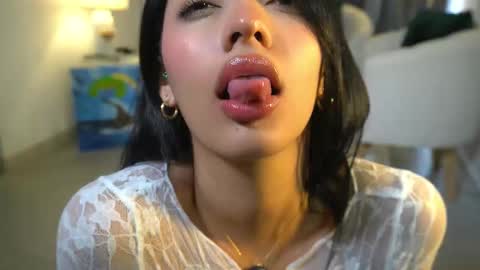 Andrea online show from February 2, 8:38 pm