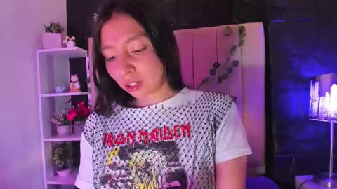 kendall_saenz online show from December 2, 7:45 pm