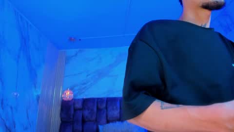 Kendall and Taylor online show from April 8, 3:09 am