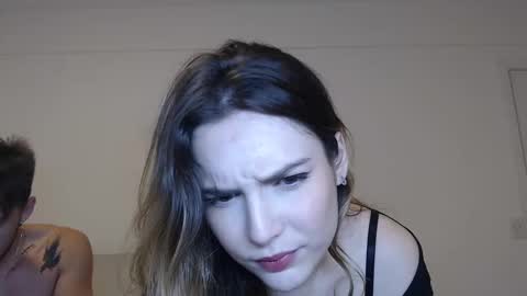 cloe online show from December 11, 4:49 am