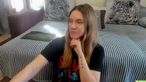 Kendra online show from April 29, 2:38 am