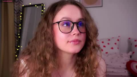 Kira online show from April 11, 10:36 pm